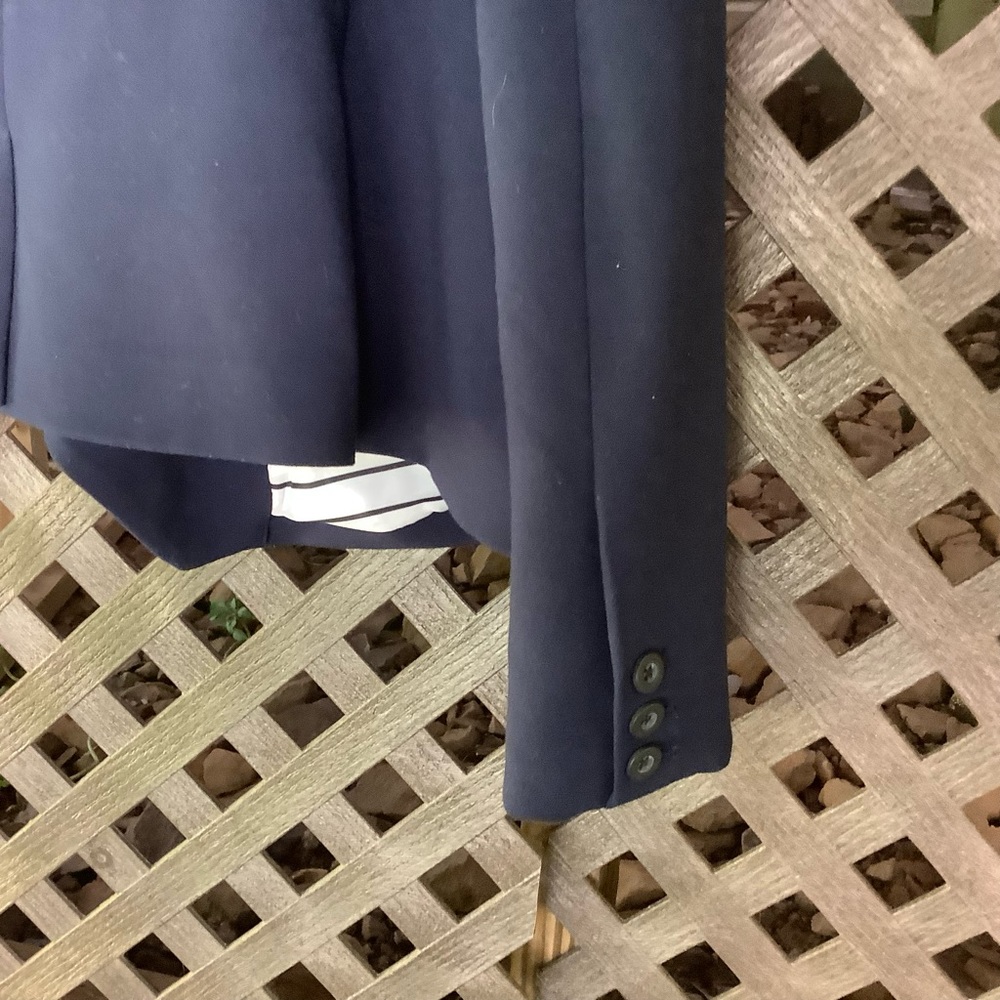 CUPCAKES AND CASHMERE jacket - Picture 4 of 10